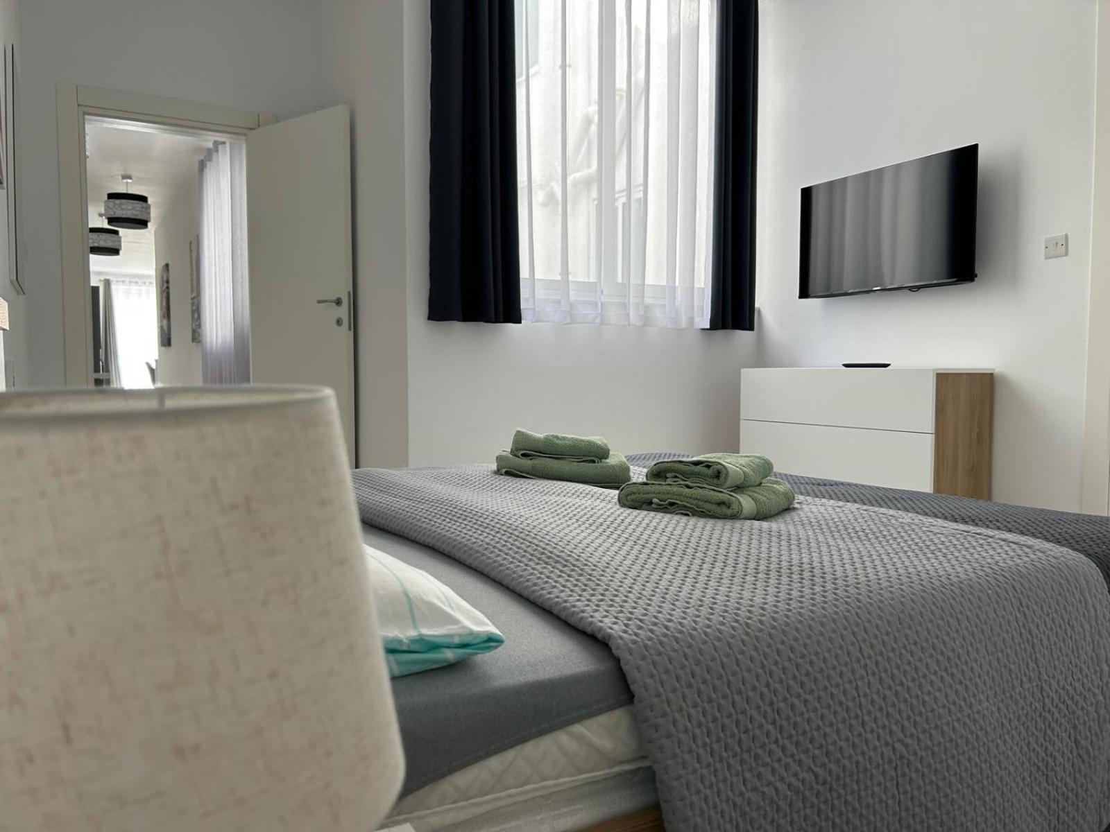 Exceptional 3-Bedroom Apartment, Sliema - Tigne Point! Exterior foto